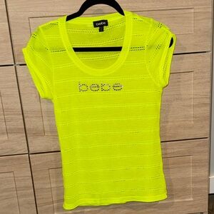 Bebe Rhinestone Bright Yellow Short Sleeve Tee SZ M
